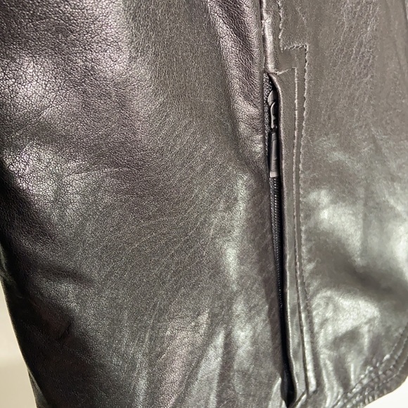 Danier | leather and faux fur jacket Size L - Picture 8 of 13